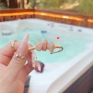 Sun Stone Crystal Bracelet: Joy & Happiness